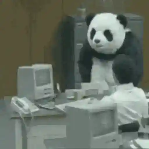 Figurinha: Panda no trabalho