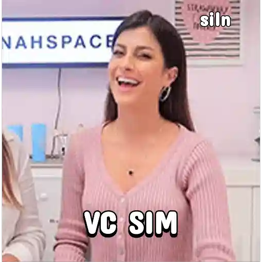 Figurinha: Apontando o Dedo e Sorrindo