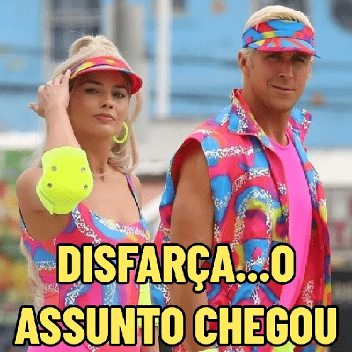 Figurinha: Disfarça, o assunto chegou