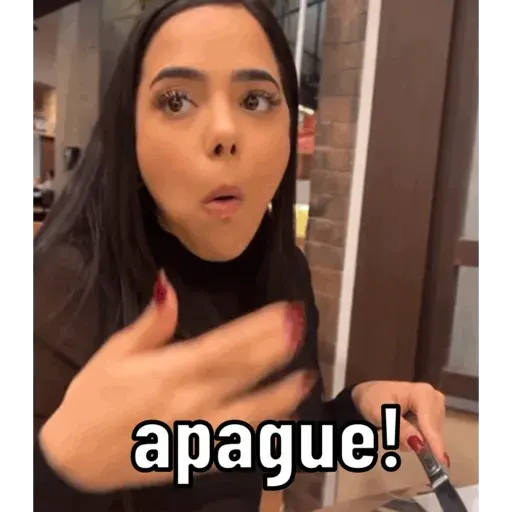 Figurinha: Mulher manda apagar