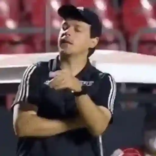 Figurinha: Técnico motivado