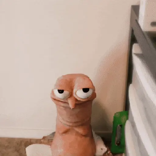 Figurinha: Personagem com cara de nojo