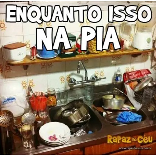 Figurinha: Enquanto isso na pia