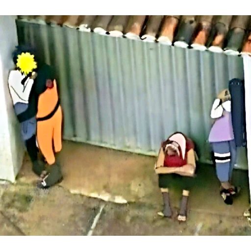 Figurinha: Naruto e amigos entristecidos