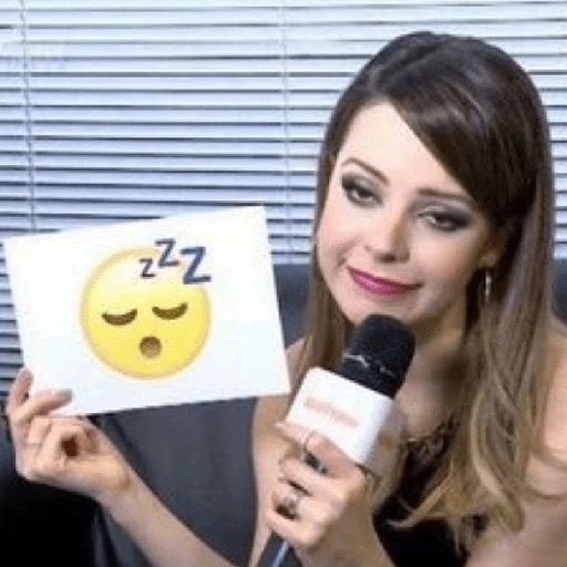 Figurinha: Sandy com sono