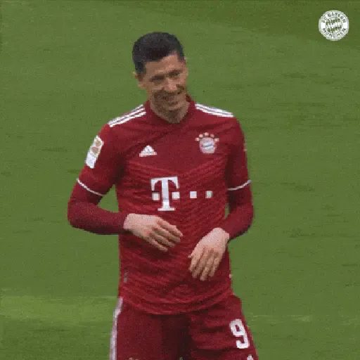 Figurinha: Lewandowski aplaudindo