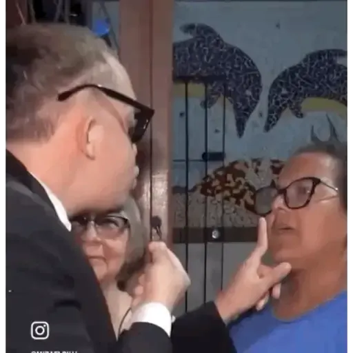 Figurinha: Mizael sendo atrevido