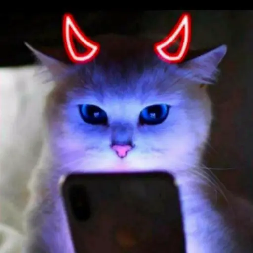 Figurinha: Gato com chifres de demônio e celular