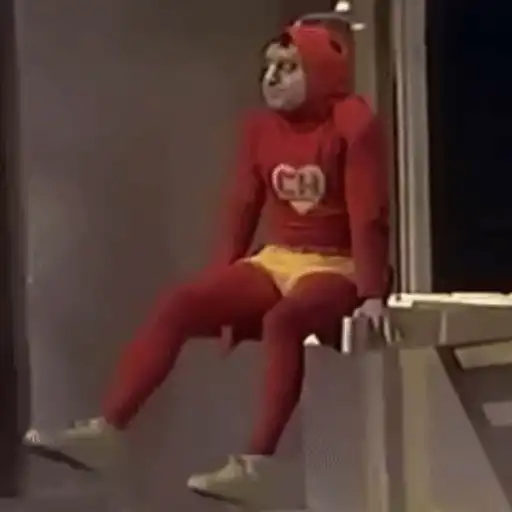 Figurinha: Chaves sentado na janela