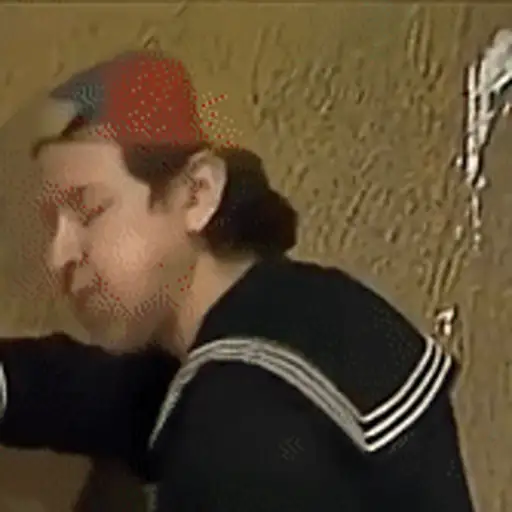 Figurinha: Chaves assustado