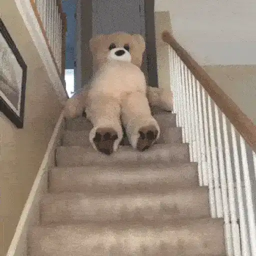 Figurinha: Urso descendo escada