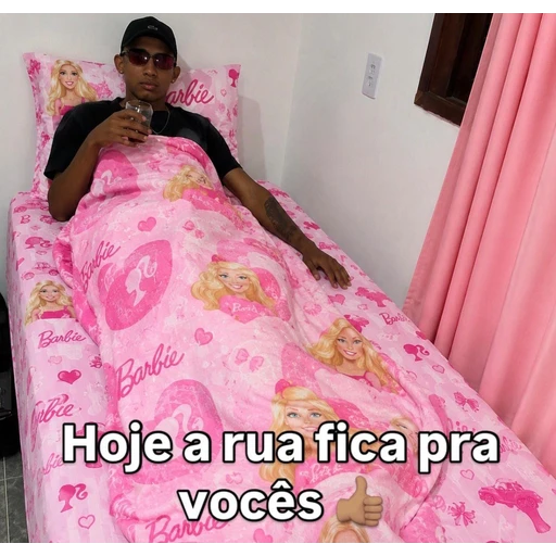 Figurinha: Hoje a rua fica pra vocês