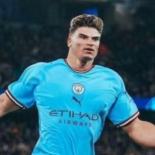 Figurinha: Julián Álvarez no Manchester City