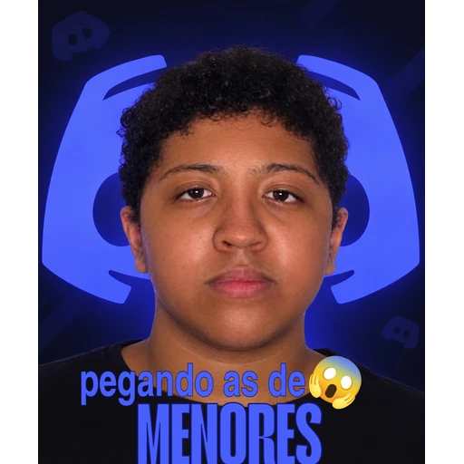 Sticker: Tras las menores