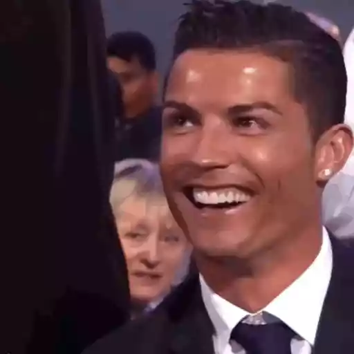 Figurinha: Cristiano Ronaldo rindo