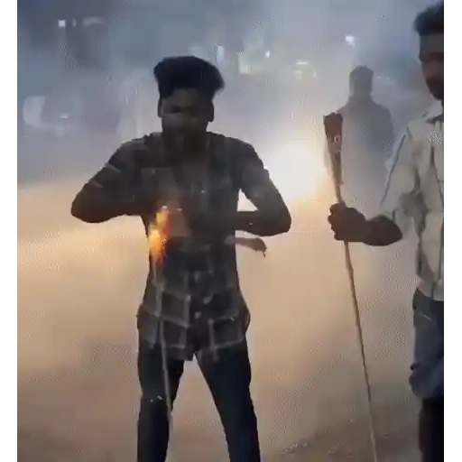 Figurinha: Fogos de artifício em movimento