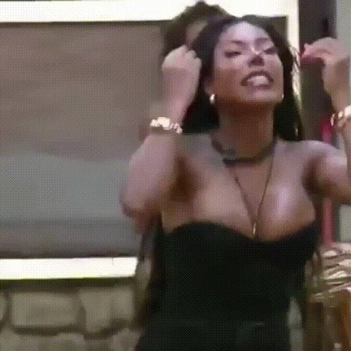 Figurinha: Pocah desabafando