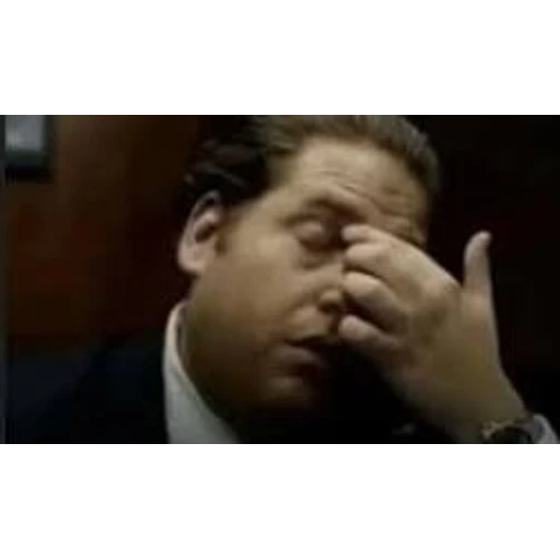 Figurinha: Jonah Hill cansado