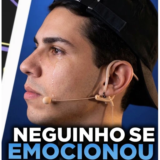 Figurinha: Neguinho se emocionou