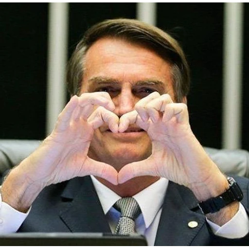 Figurinha: Jair Bolsonaro fazendo coração