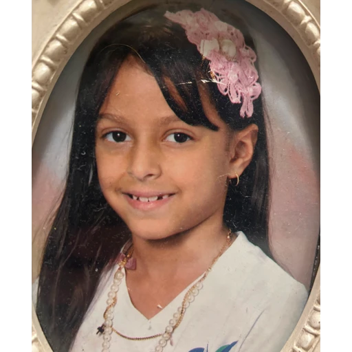 Figurinha: Retrato de menina