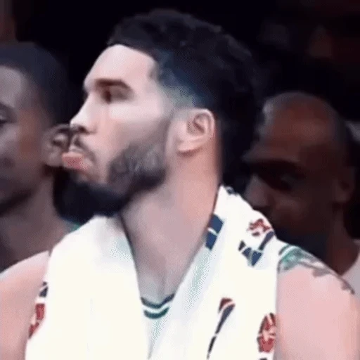 Figurinha: Jayson Tatum pensativo