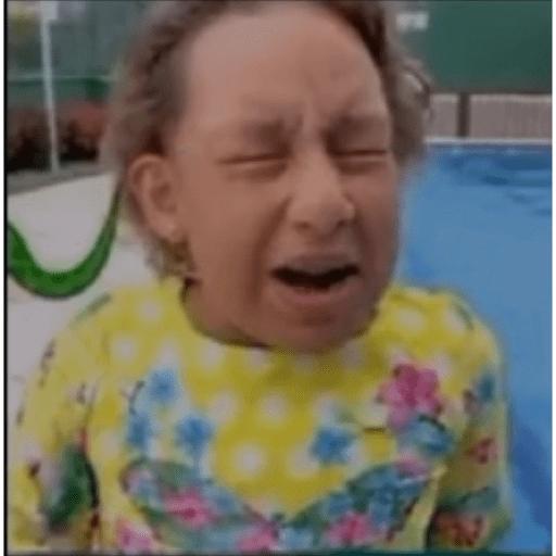 Figurinha: Menina chorando na piscina