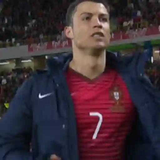 Sticker: Cristiano Ronaldo celebrating