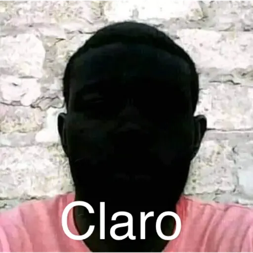 Figurinha: Claro