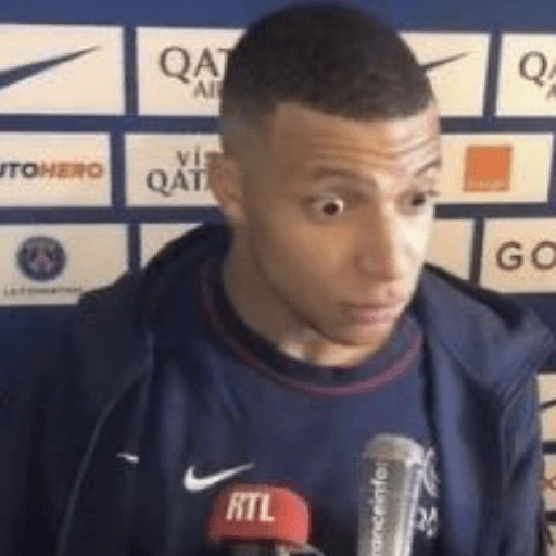 Figurinha: Mbappé Surpreso