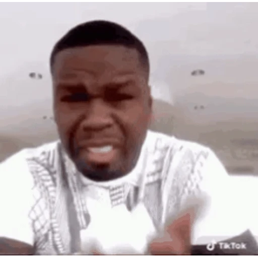 Figurinha: 50 Cent confuso