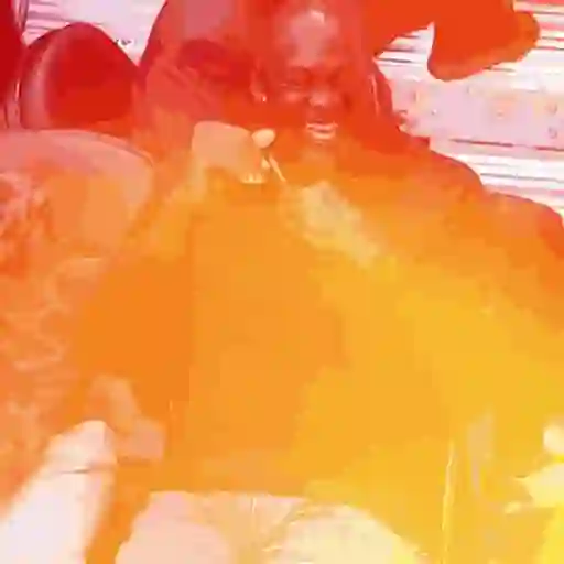 Figurinha: Michael Jordan rindo