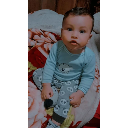 Figurinha: Bebê fofo